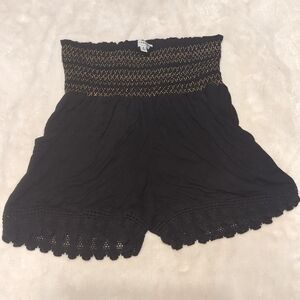 EARTHBOUND Black High Waist Women's Shorts